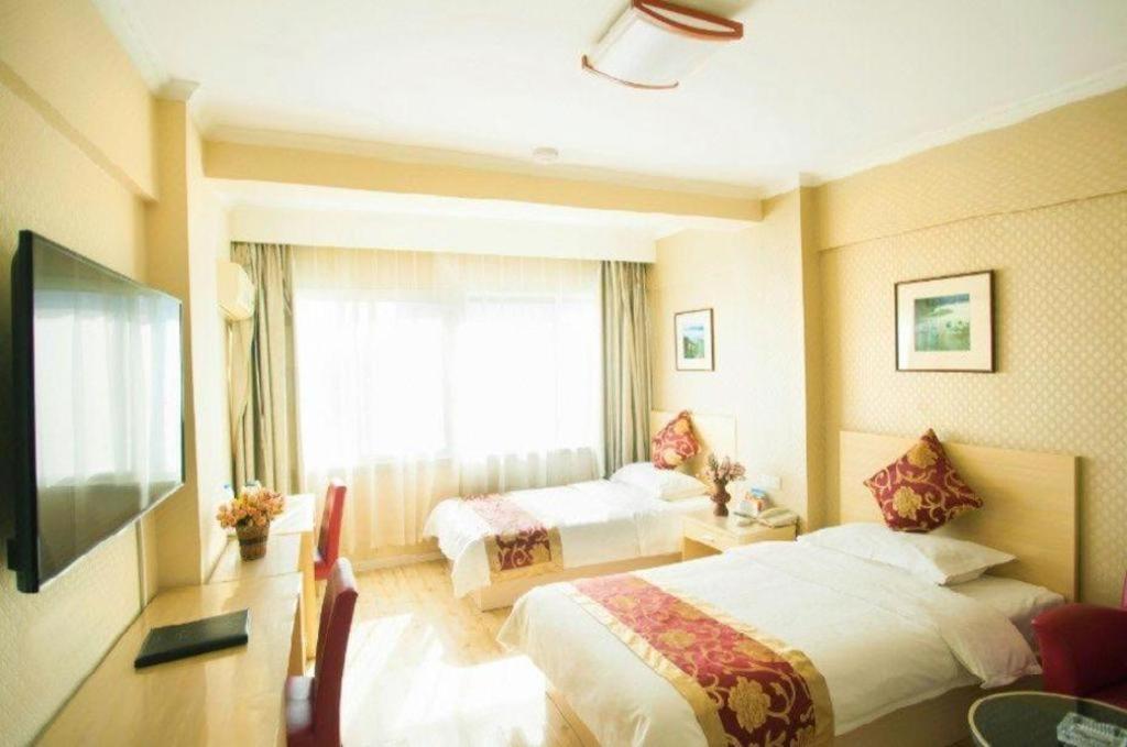 Super 8 Hotel Chengde Imperial Summer Resort Exterior foto