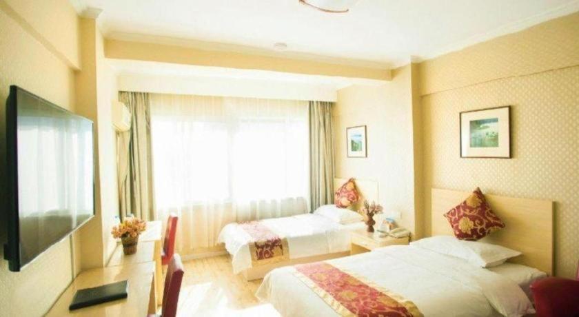Super 8 Hotel Chengde Imperial Summer Resort Exterior foto