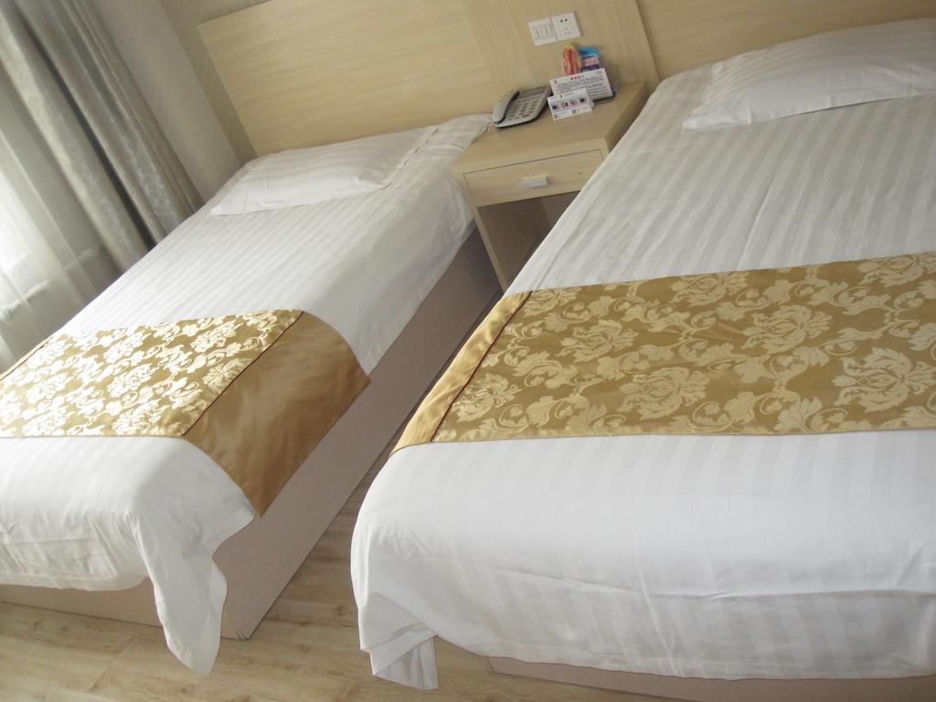 Super 8 Hotel Chengde Imperial Summer Resort Exterior foto